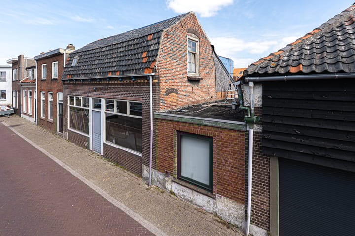 Photo 5 of Kanaalstraat 15