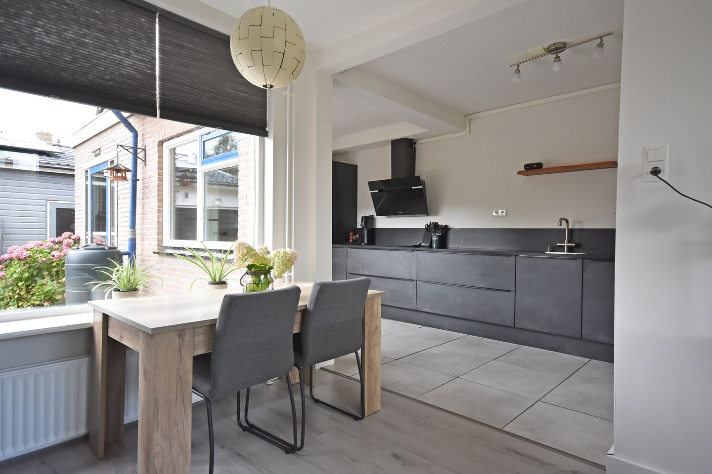 Photo 20 of Anthony Fokkerstraat 45