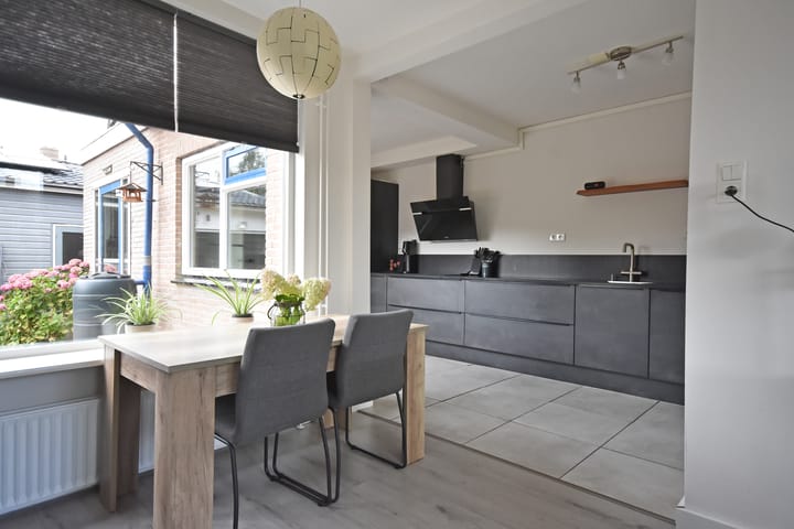 Photo 20 of Anthony Fokkerstraat 45