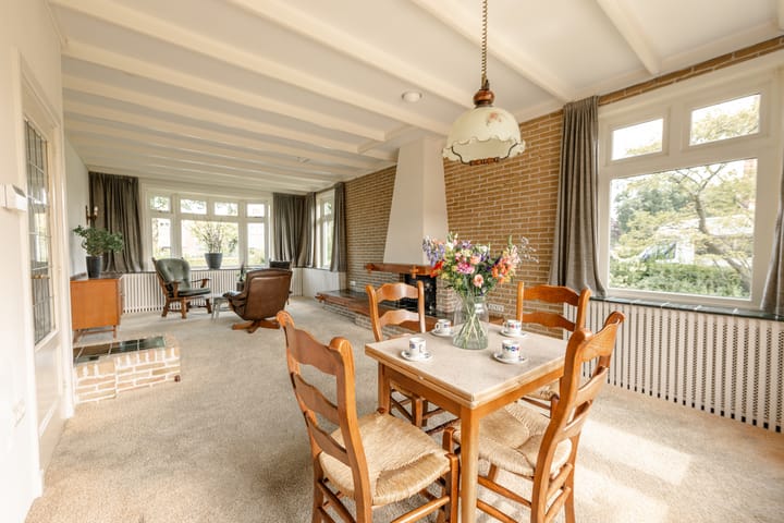 Photo 4 of Ds L Touwenlaan 32