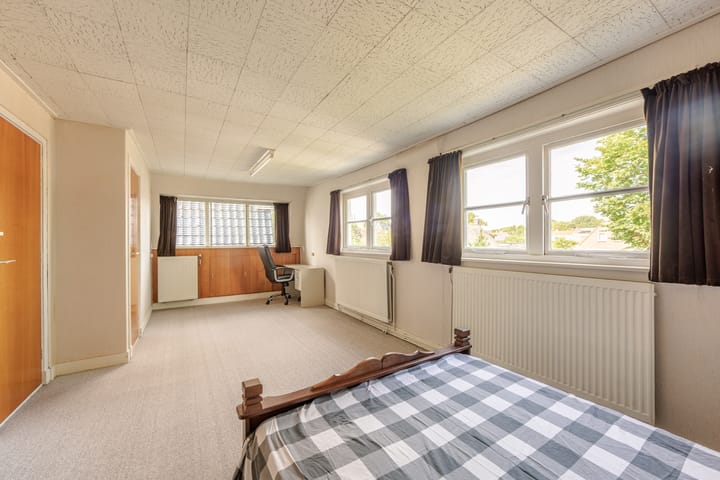 Photo 25 of Ds L Touwenlaan 32