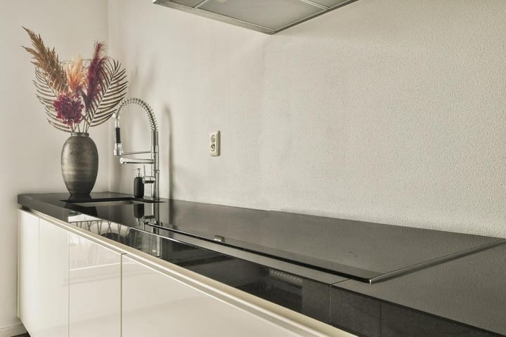 Photo 6 of Kouwenoordweg 11