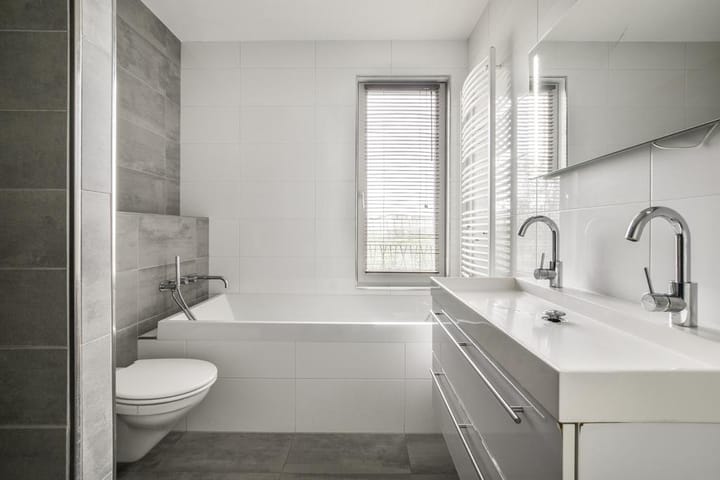 Photo 16 of Kouwenoordweg 11