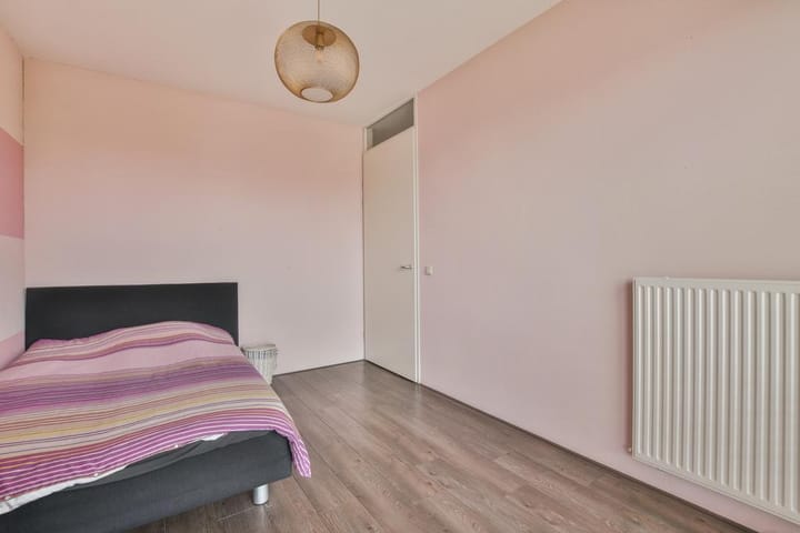 Photo 21 of Kouwenoordweg 11