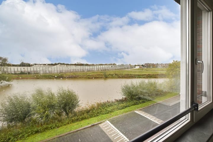 Photo 26 of Kouwenoordweg 11