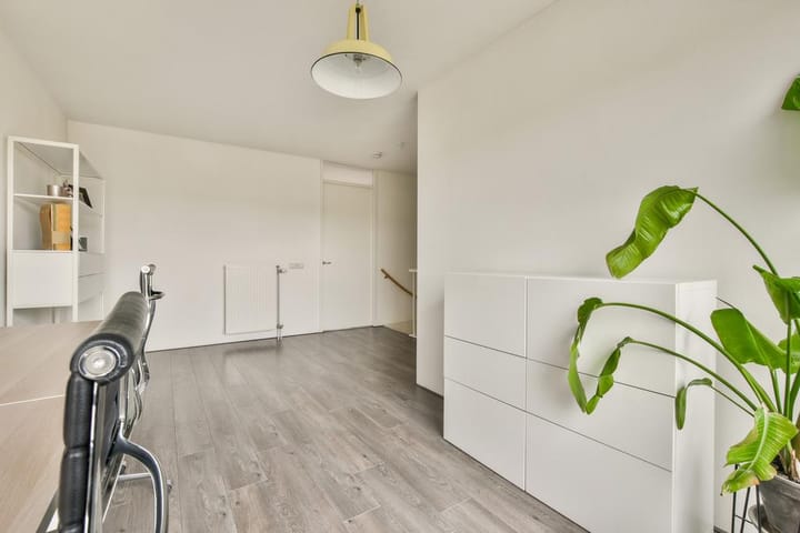 Photo 27 of Kouwenoordweg 11