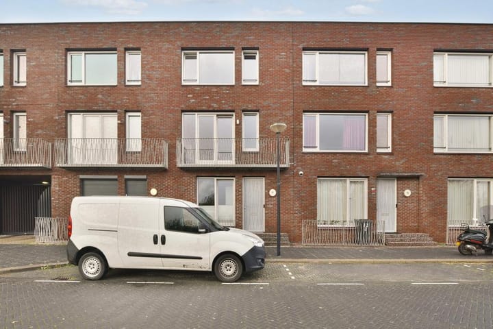 Photo 30 of Kouwenoordweg 11