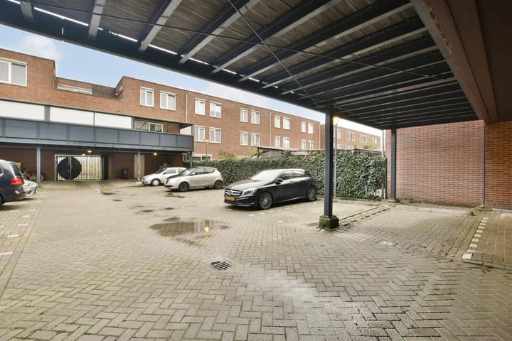 Photo 33 of Kouwenoordweg 11