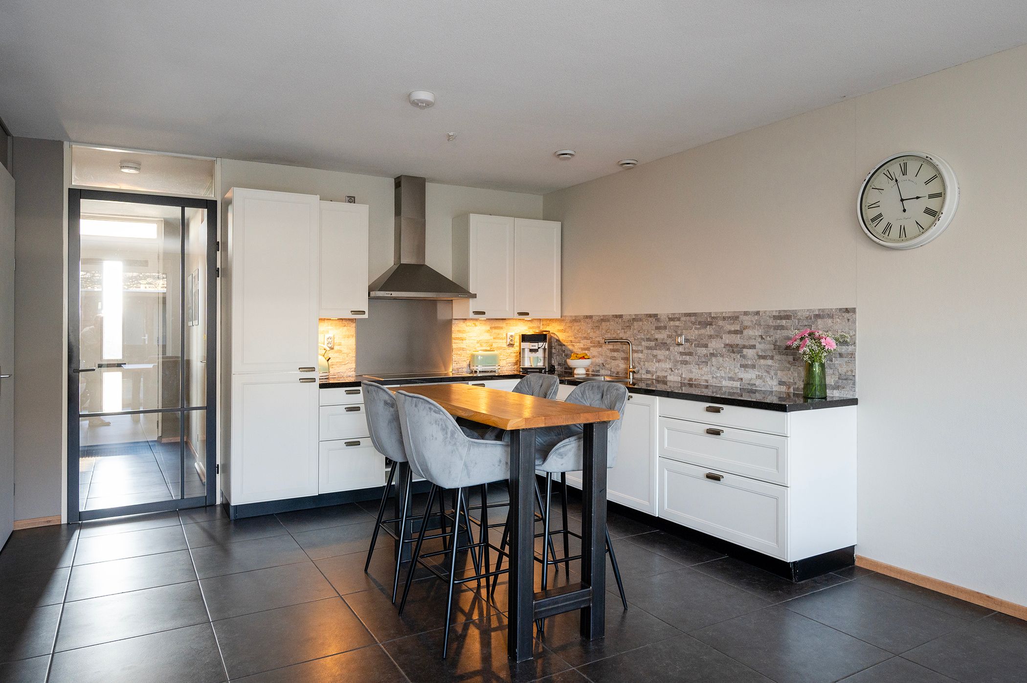 Foto 15 van Draagmuur 46