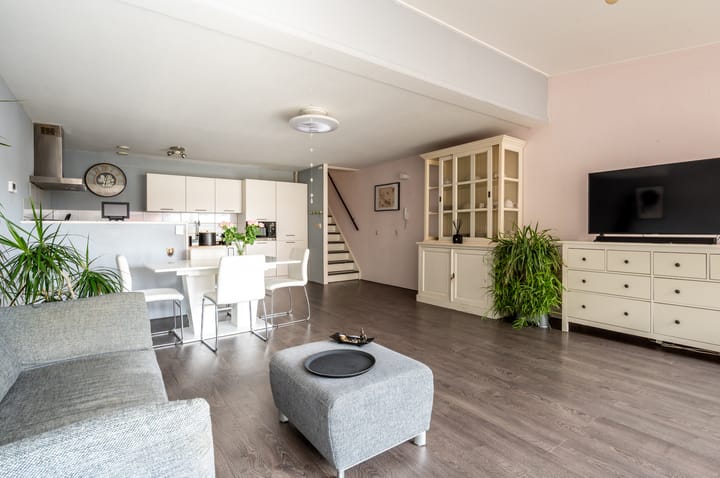 Photo 28 of Pastelstraat 13