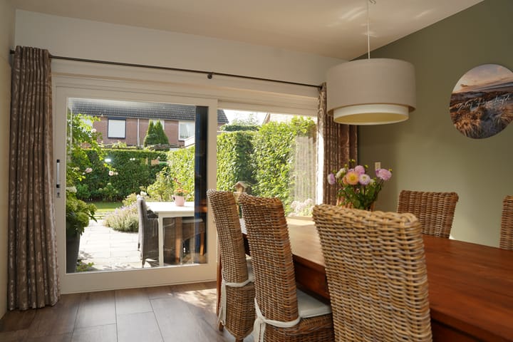 Foto 11 van Regulus 8