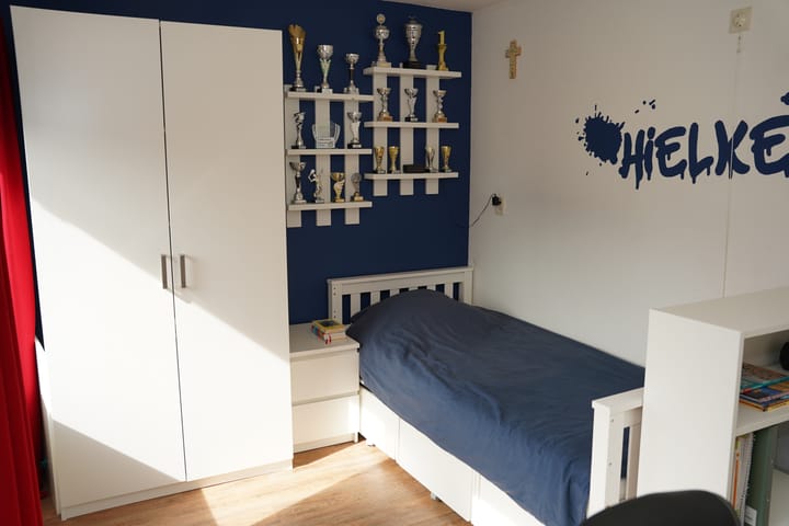 Foto 25 van Regulus 8