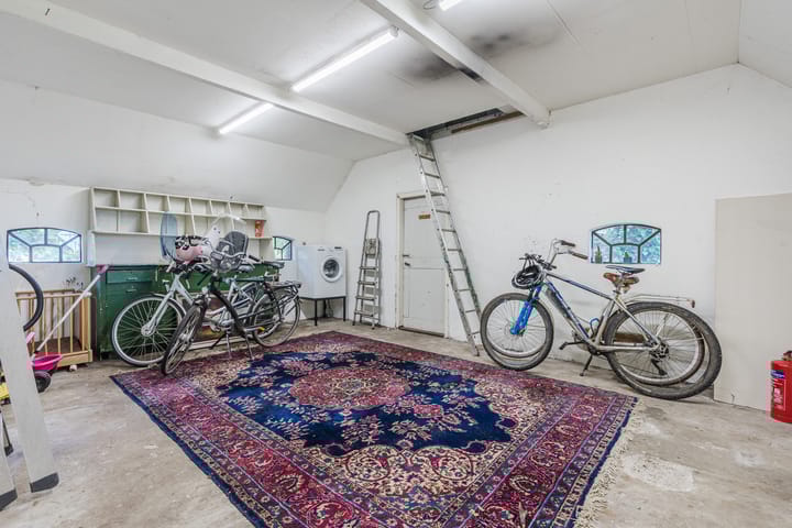 Photo 35 of Veeningen 21