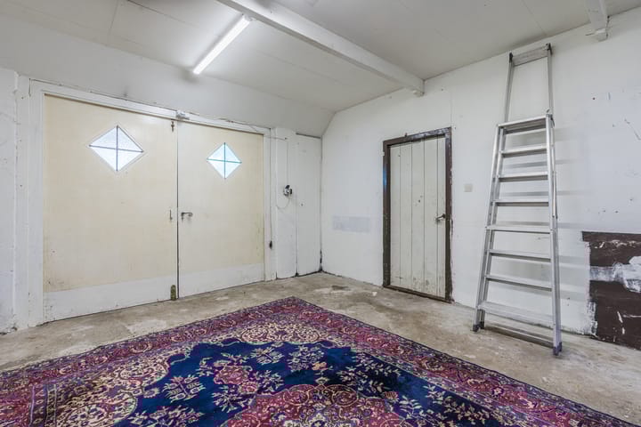 Photo 36 of Veeningen 21