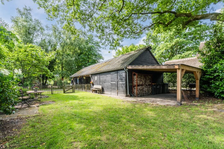 Photo 38 of Veeningen 21