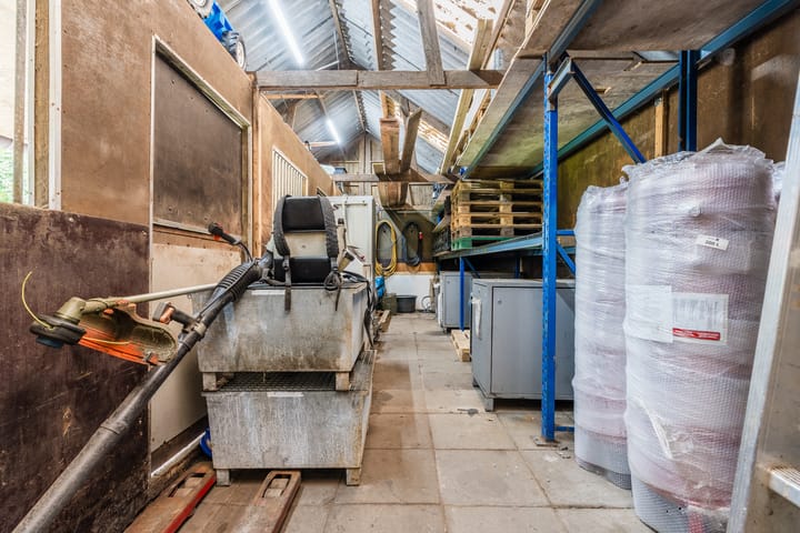 Photo 42 of Veeningen 21