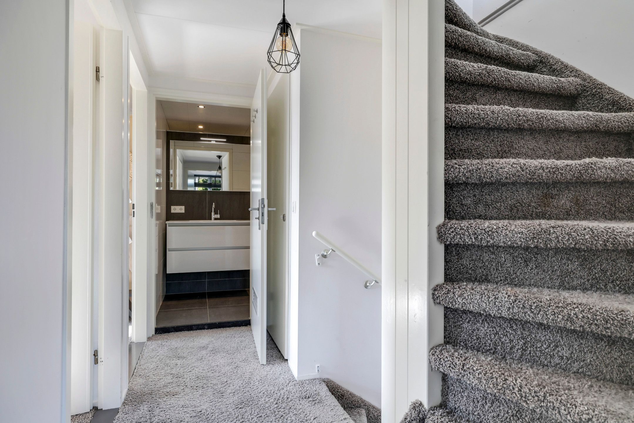 Foto 48 van van der Grijnstraat 33