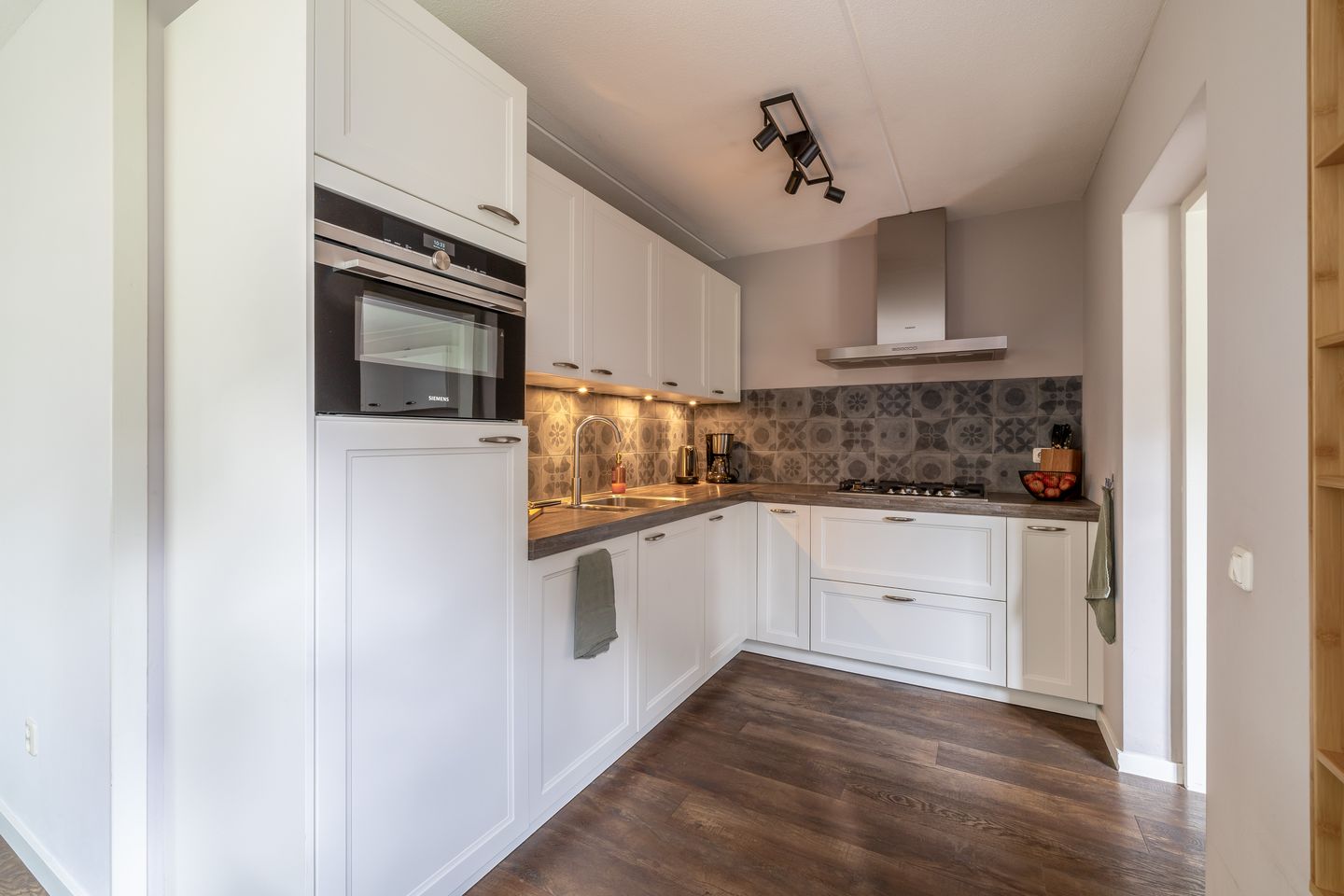 Foto 14 van Burgemeester Falkenaweg 203-B