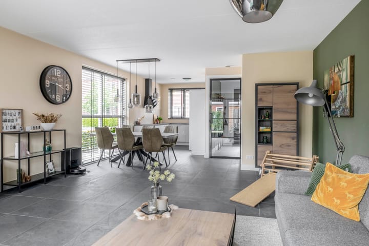 Foto 2 van Schorpioen 53