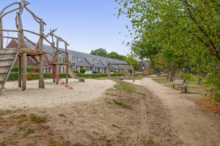 Foto 33 van Schorpioen 53