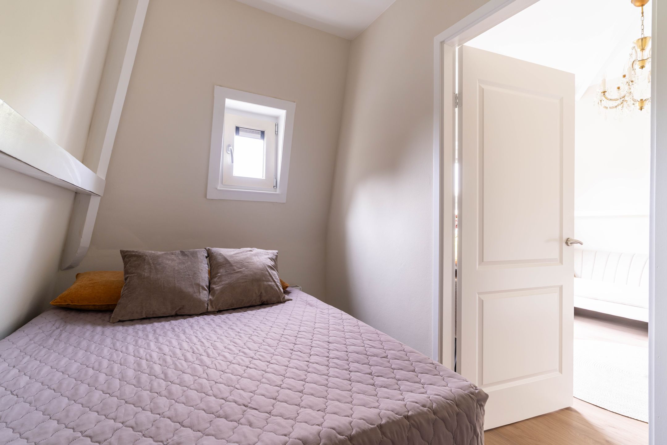 Foto 6 van Regentesselaan 136-D