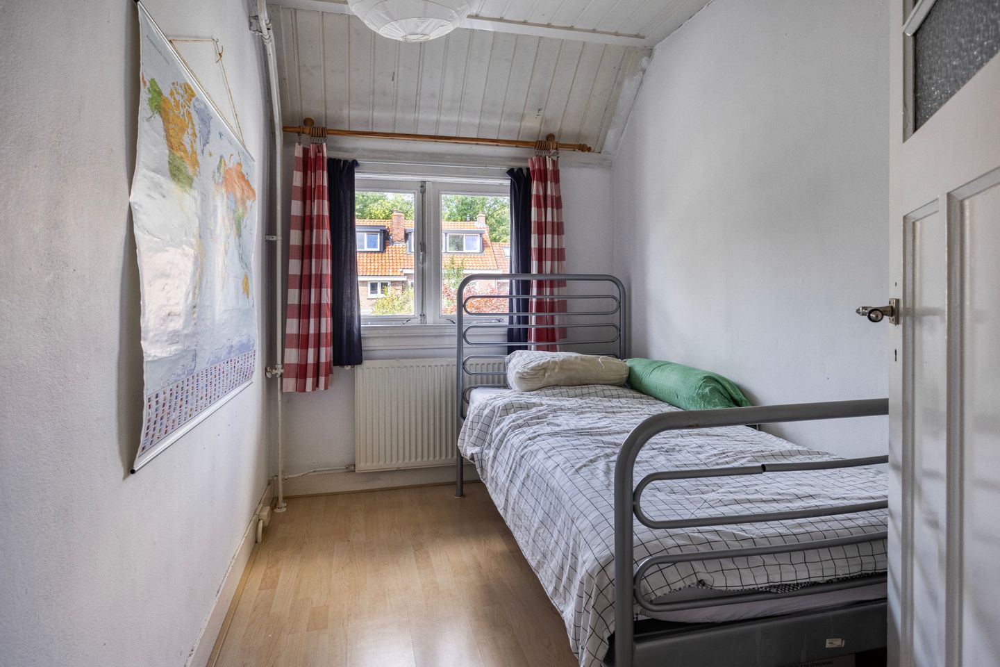 Photo 20 of Huygensstraat 41