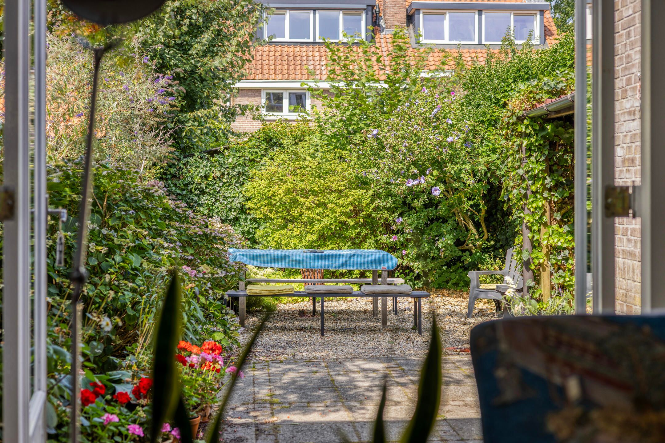 Photo 27 of Huygensstraat 41