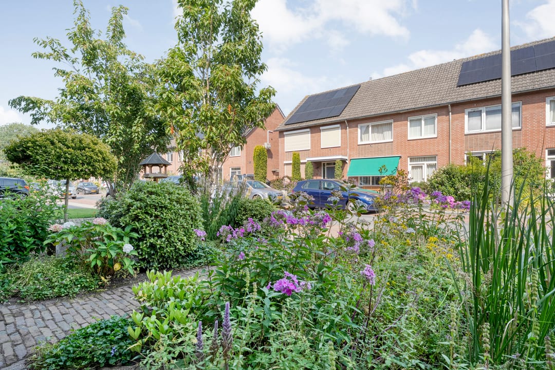 Foto 8 van Klaproosstraat 34