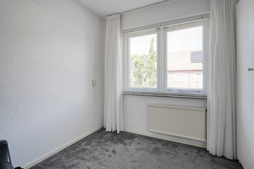 Foto 32 van Klaproosstraat 34