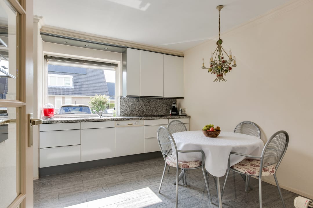 Photo 17 of Sterrenlaan 43