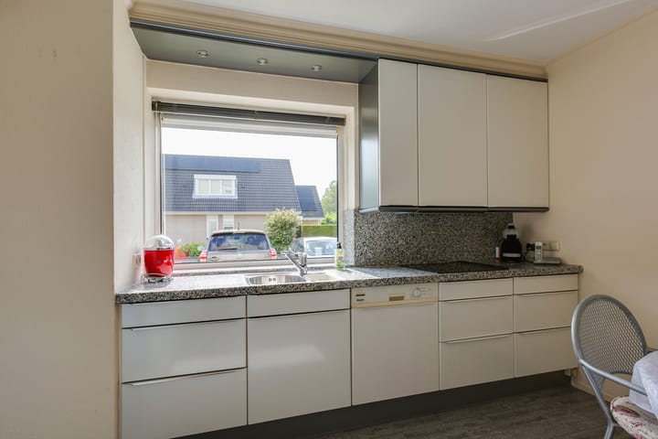 Photo 18 of Sterrenlaan 43