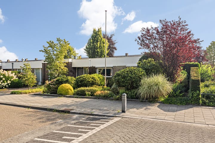 Foto 1 van Kornoeljelaan 26