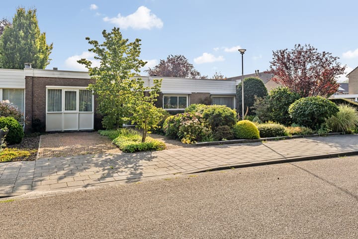 Foto 2 van Kornoeljelaan 26