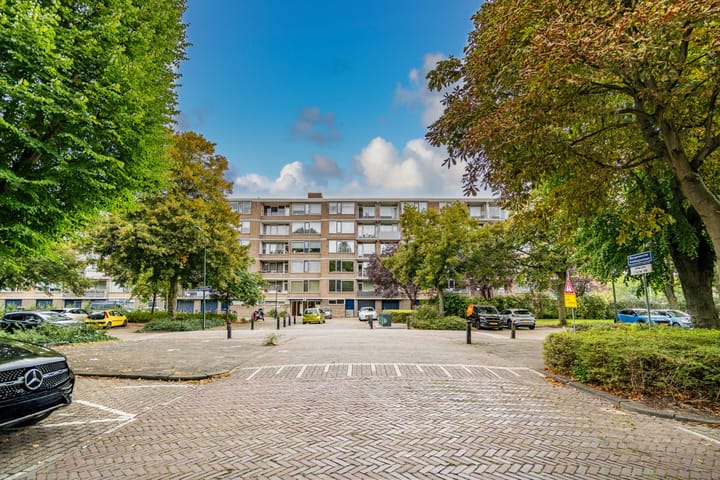 Foto 32 van Burgemeester Caan van Necklaan 132