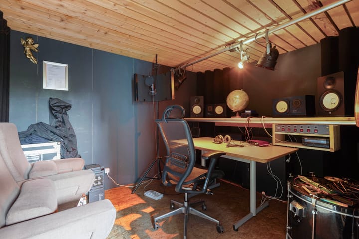 Photo 23 of Voorhuis 67