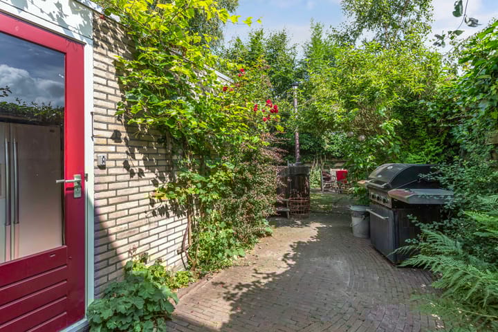 Photo 24 of Voorhuis 67