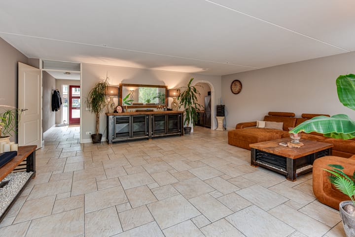 Foto 6 van Fluweelmos 8