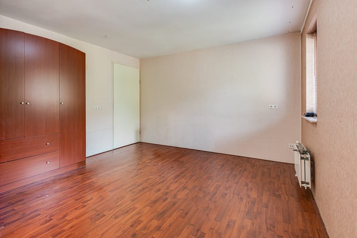 Foto 25 van Fluweelmos 8