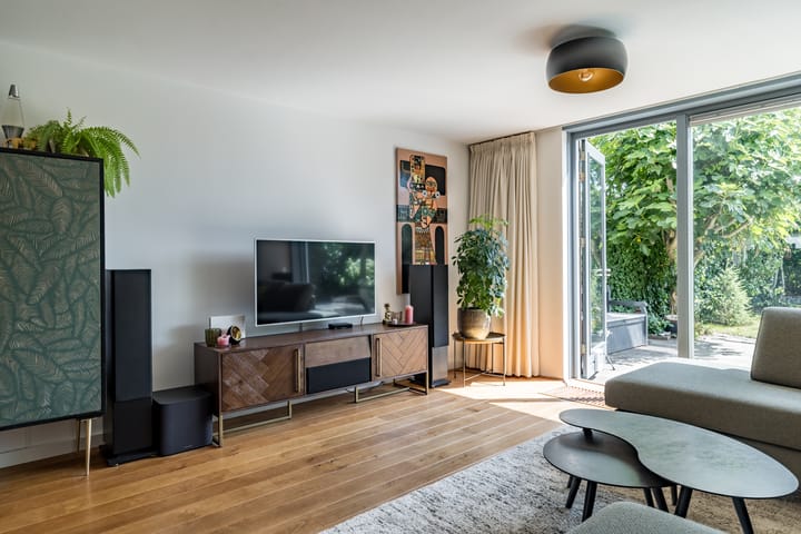 Foto 15 van Stobberakplantsoen 52