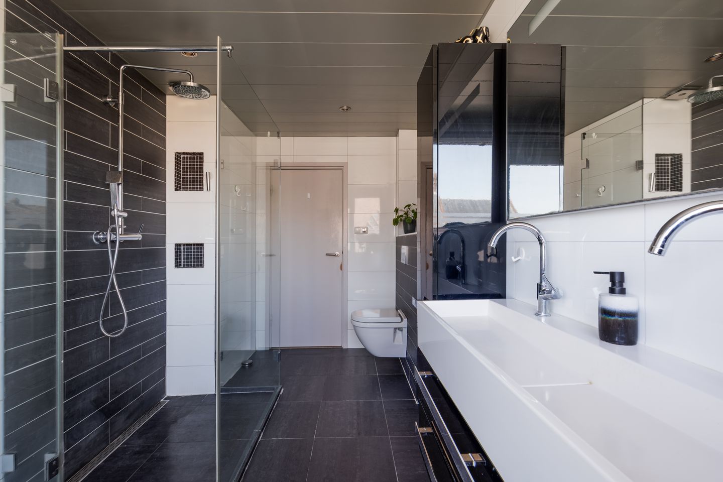 Foto 20 van Dillenburg 15