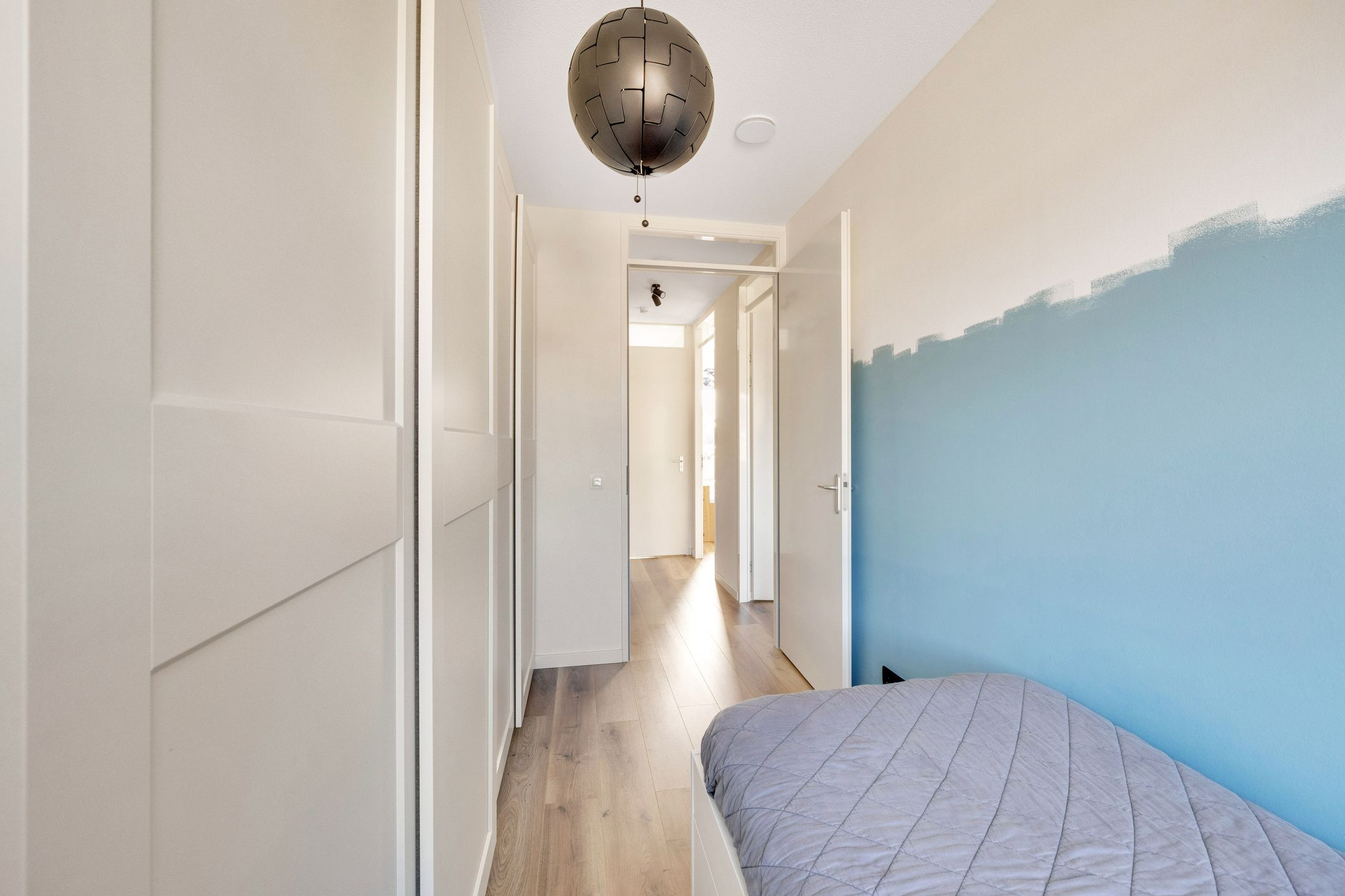 Photo 27 of Fibula 43