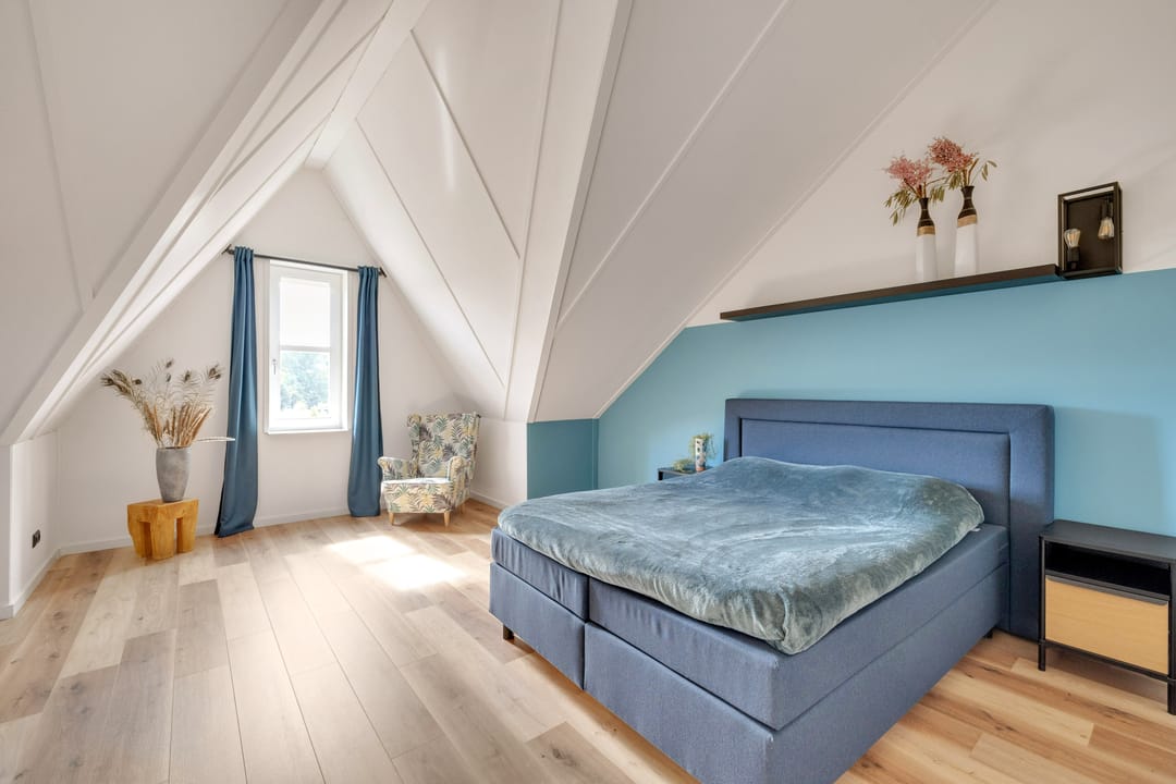 Photo 31 of Fibula 43