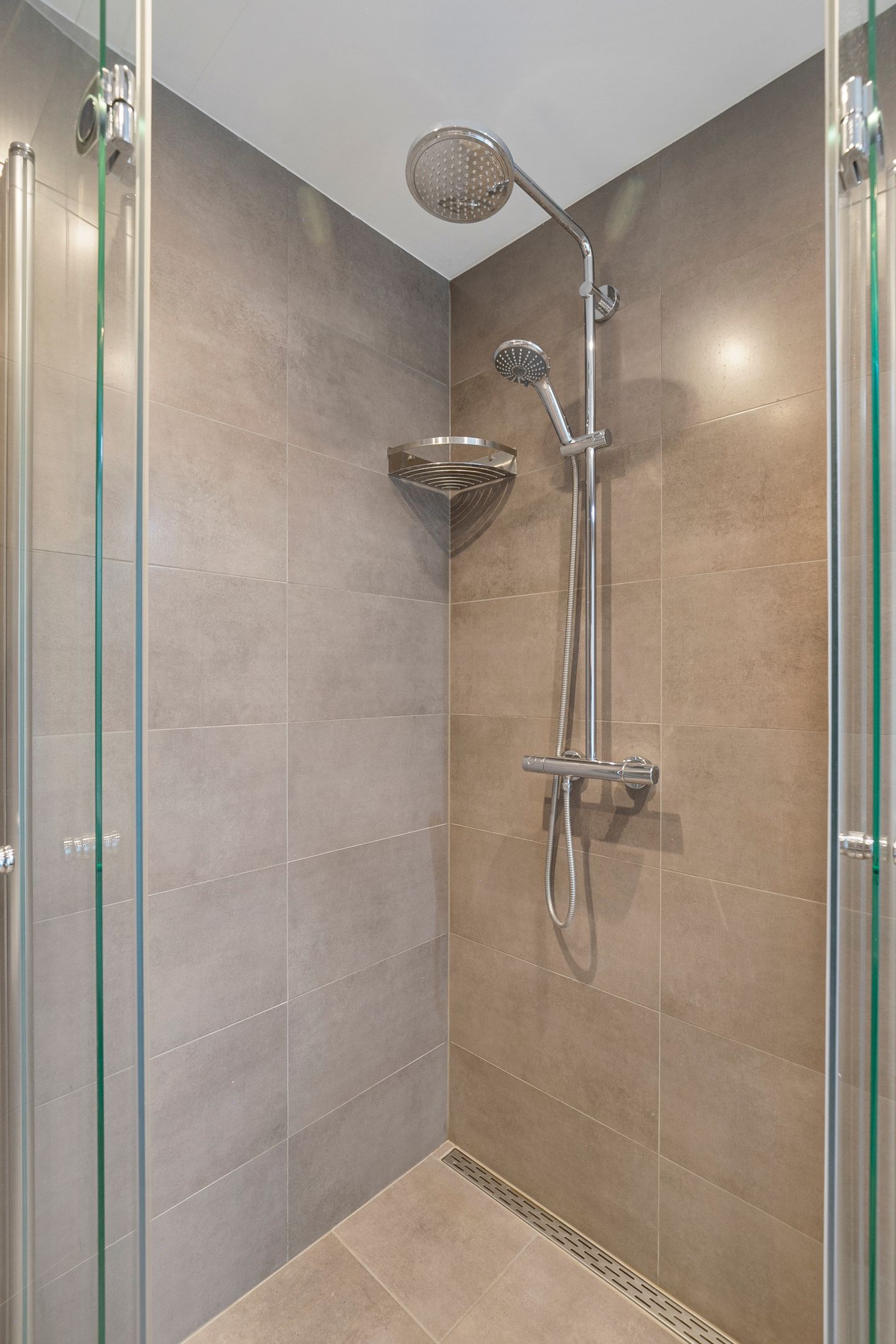 Foto 24 van Kloosplantsoen 187