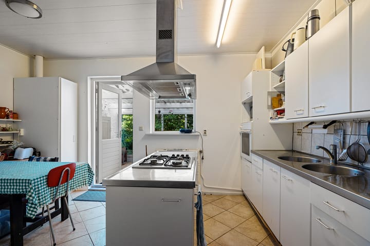 Photo 8 of Verlengde Wilhelmsweg 145