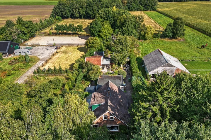 Photo 34 of Verlengde Wilhelmsweg 145