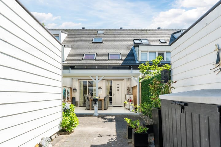 Foto 3 van Binnenhof 13