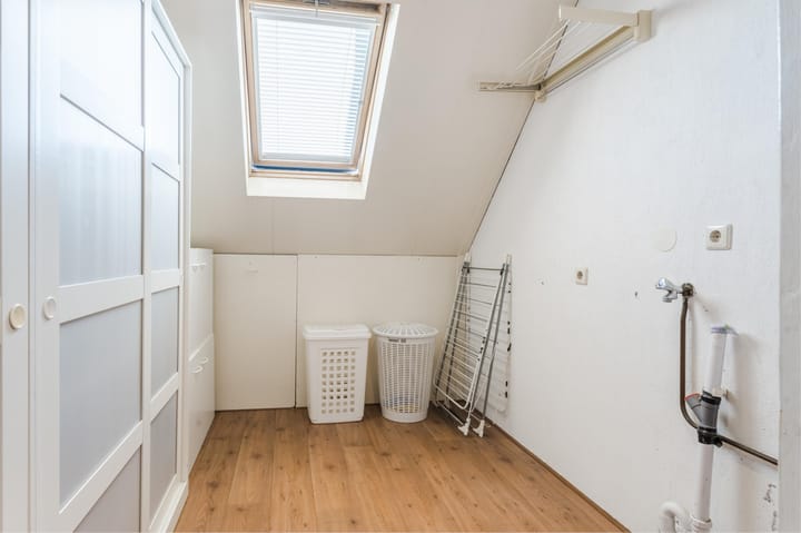 Photo 38 of Binnenhof 13