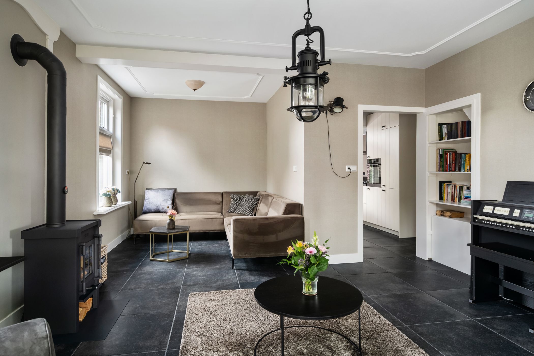 Photo 3 of Voordoel 23