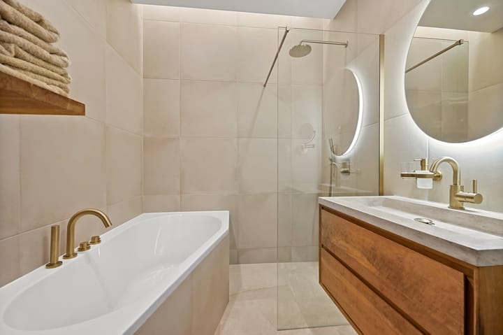 Foto 4 van De la Reyweg 89