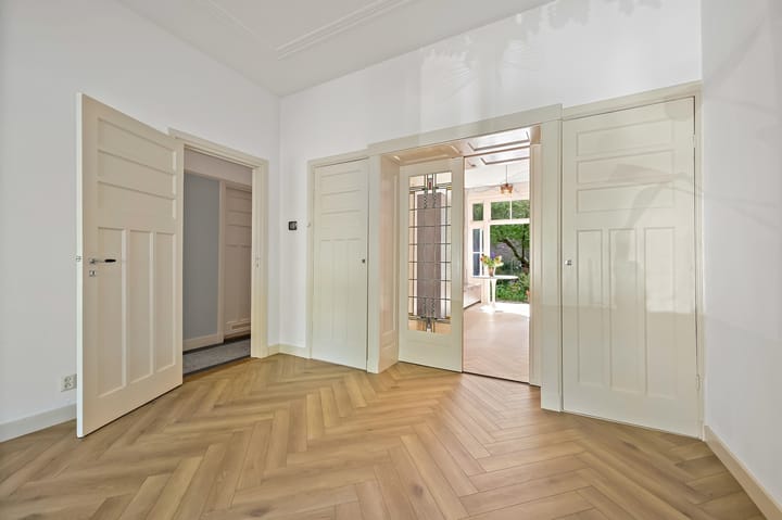 Foto 9 van De la Reyweg 89